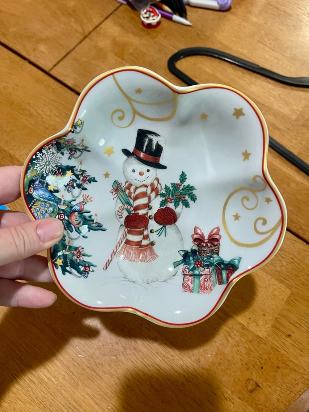 Williams Sonoma Twas the Night Before Christmas Snowman Scalloped Edge Nut Dish